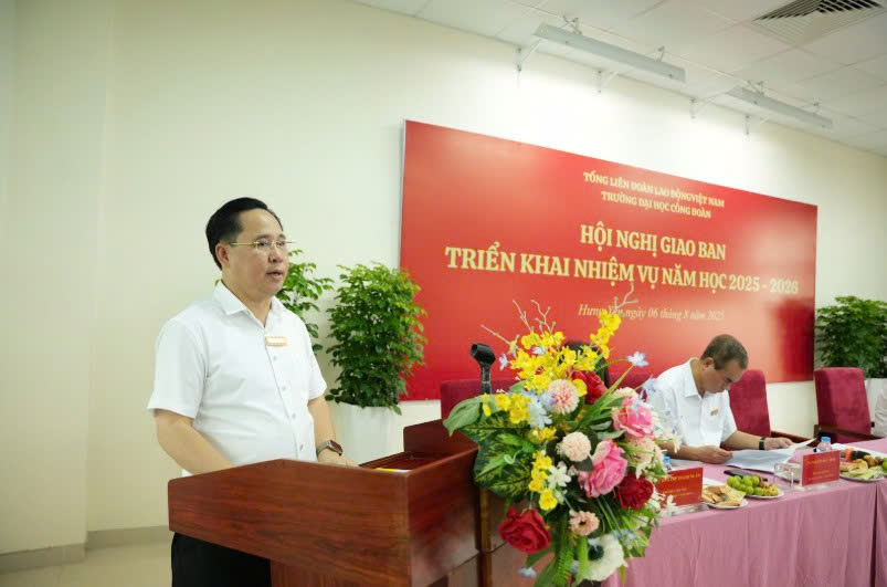 HỘI NGHỊ GIAO BAN TRIỂN KHAI NHIỆM VỤ NĂM HỌC 2025 - 2026